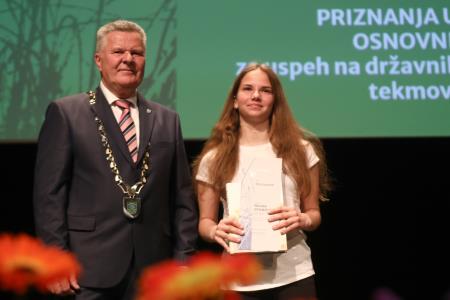 ZLATE PETICE 51 FOTO LJUBO VUKELIČ